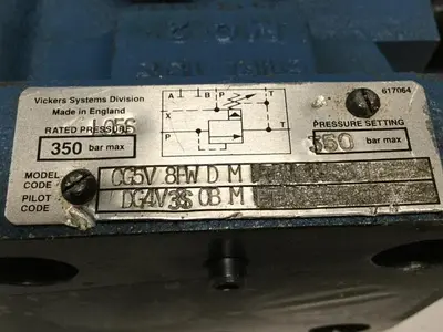 USED VICKERS DG4V3SOBFTWLH560