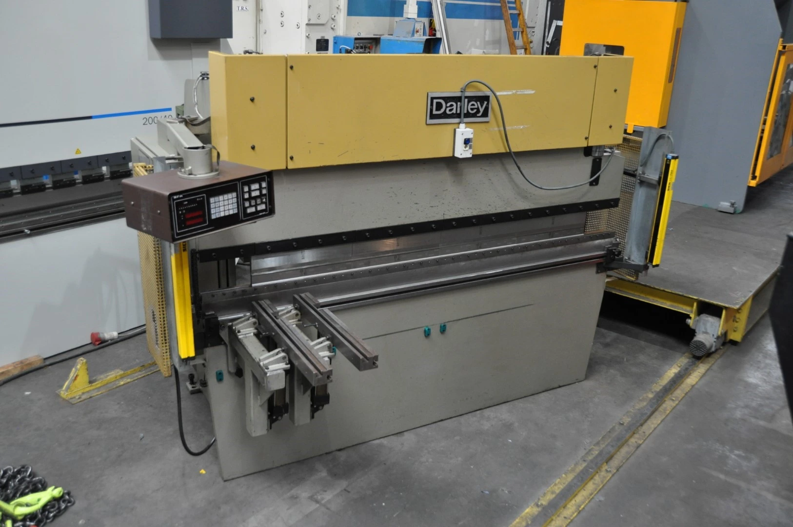 USED DARLEY EHP 50 TON X 2500 MM CNC