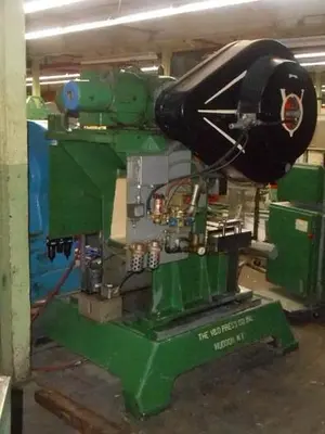 7485-230 V&O High Speed Production Power Press Straight Side – 35 Tons