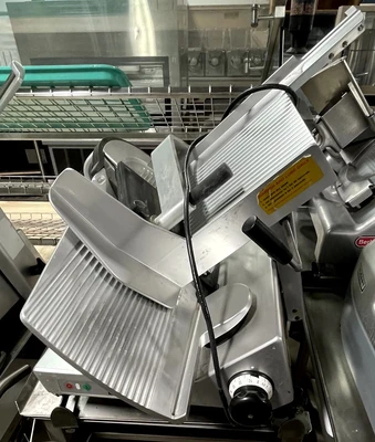 72-0437 Bizerba GSPH Deli Slicer