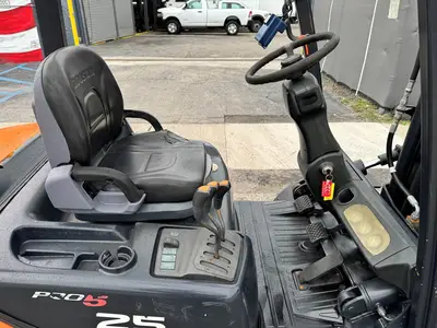 Used 2007 DOOSAN D25S-5 Misc Forklifts Florida US | Truck and Van Outlet #1506281