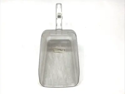 USED RUBBERMAID BOUNCER CONTOUR SCOOP 64 OZ CLEAR