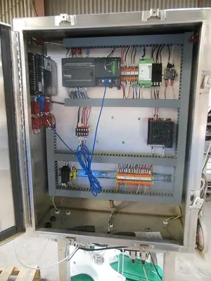 Capper, Inline Filling Systems, Single Chuck, 92 mm Cap, #S742674