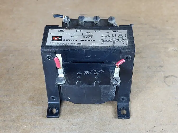 Used CUTLER-HAMMER C340DNG Transformers British Columbia CA | Lenmark #408971