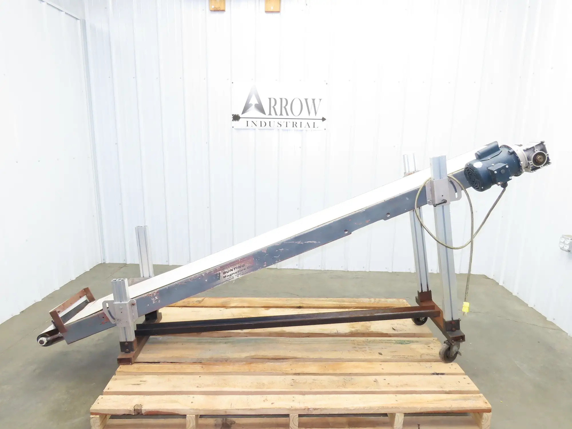 Bunting Magnetics 9'L Adj Incline Parts Conveyor 11.25" Belt 115/230V 1PH 40FPM