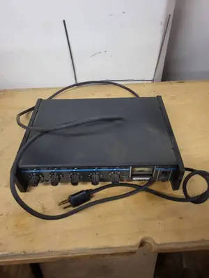 Shure M267 Series Microphone Mixer with VU Meter