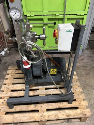 45 LPH APV Manton Gaulin S/S Single Head Homogeniser 15M
