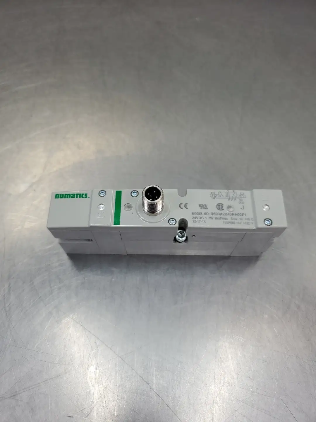 Numatics R503A2B40NA00F1 Solenoid Valve Manifold, 24VDC, 1.7W. 6E-12
