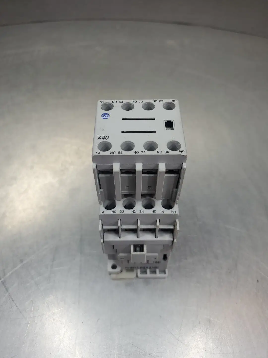 ALLEN BRADLEY 700-CF310* Ser A Contactor w/100-F Connector Terminal. 4C-40