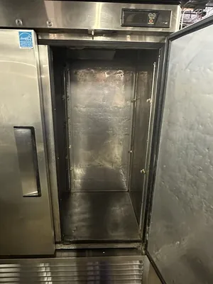 174-0127 Turbo Air TSR-49SD 2-Door Reach In Self Contained Cooler