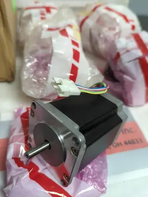 New | in-Stock VEXTA PK268M-01A Motors (misc) | Surplus Asset Holdings #1204889