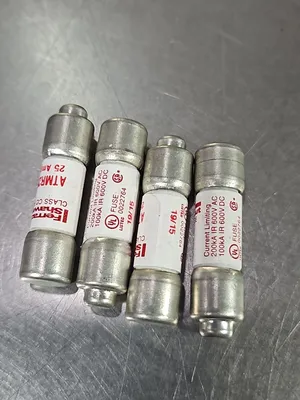 Used Ferraz Shawmut / Mersen ATMR25 Fuses | Palmetto Automation #1156589