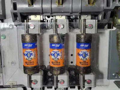 NEW ALLEN-BRADLEY YUTKNPN90/2AZ