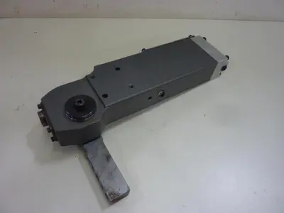 USED BTM CORP STC52VP-120-733207H-90AL-SCDC