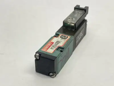 M10SA400M | Numatics  Pneumatic Solenoid Valve 24VDC - Used
