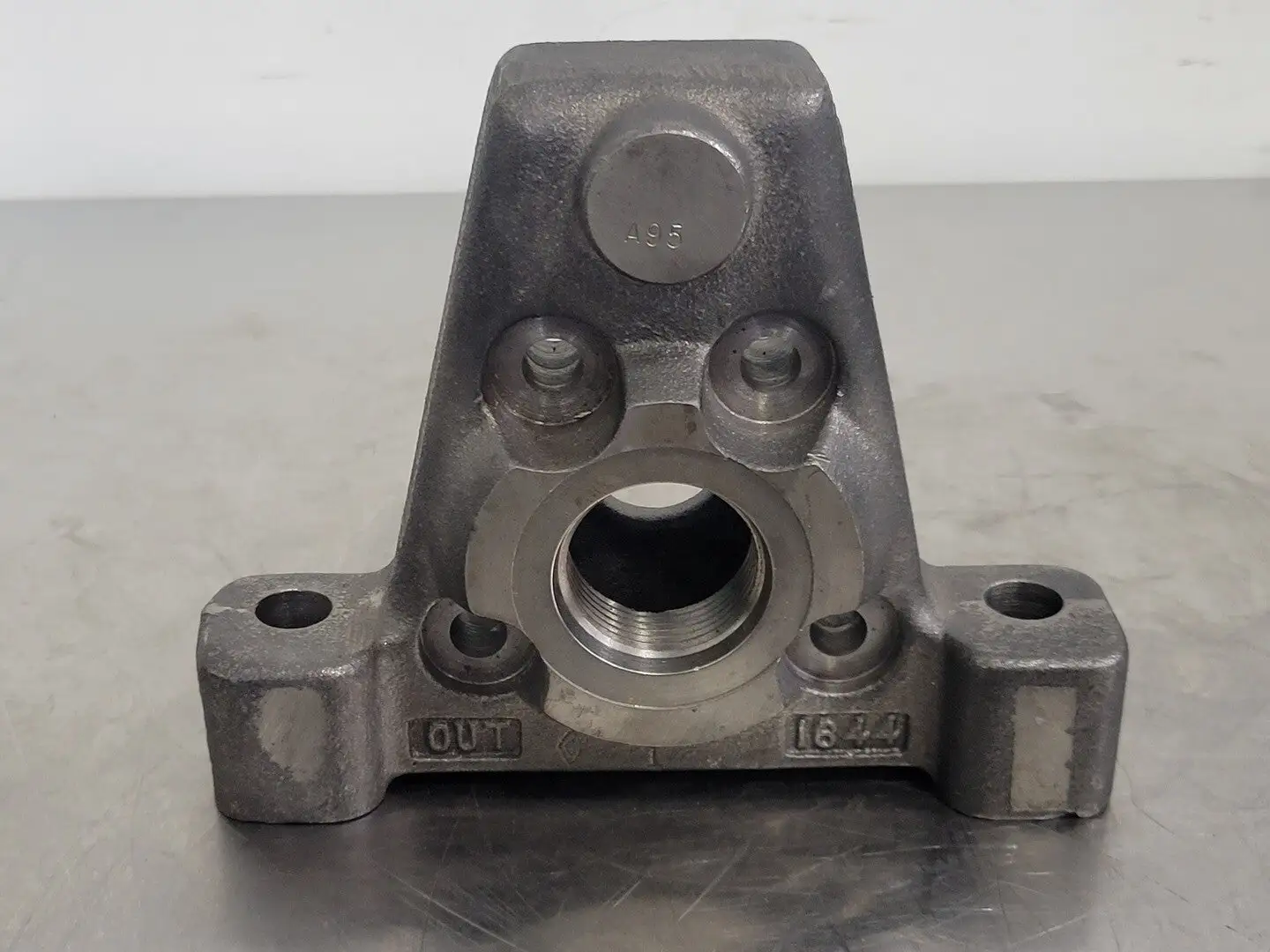 1-7/16" Valve End Outlet Cover I644