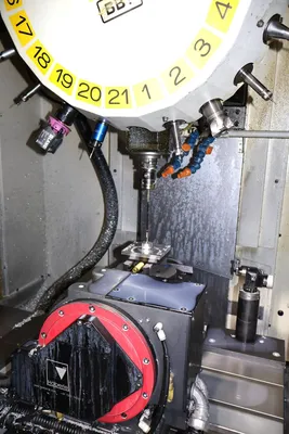 2022 FANUC ROBODRILL ALPHA D21MIB5 ADV Vertical Machining Centers | Clark Machinery Sales, LLC (5)