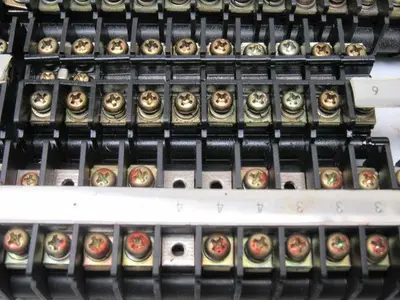 TGA-30 600V Rail Mount Terminal Block Connectors Lot Of 230+