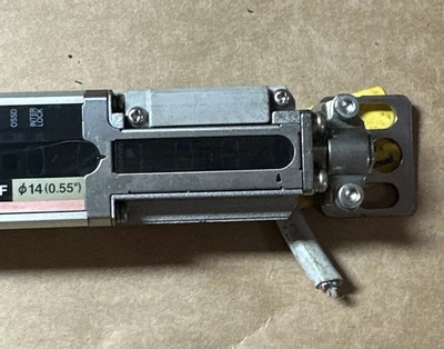 USED KEYENCE SL-V55F-T