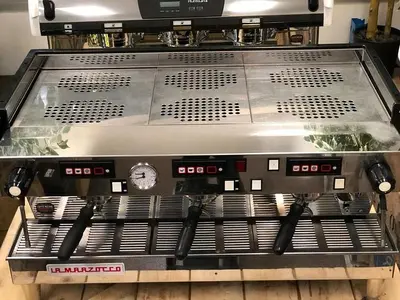 USED LA MARZOCCO LINEA CLASSIC AV