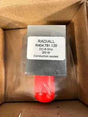 Radiall R404-781-120 Conduction Cooled NEW 200W DC 6 GHZ (7.2.5)
