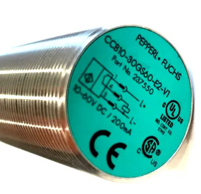 NEW PEPPERL + FUCHS CCB10-30GS60-E2-V1 CAPACITIVE SENSOR CCB1030GS60E2V1