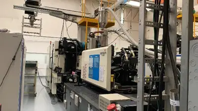 2014 WOOJIN DL650S HORIZONTAL INJECTION MOULDING MACHINES | INJECTION DEPOT GROUP (1)