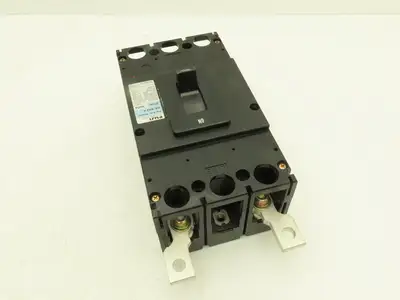 Fuji Electric EA402A  2-Pole Auto Circuit Breaker 300A 600VAC 250VDC 2-Pole