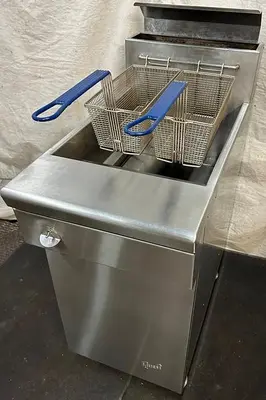 USED QUEST MV40