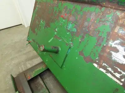 Roura Self Dumping Hopper 1/3 Yard Forklift Steel Dumpster 40x48x24"