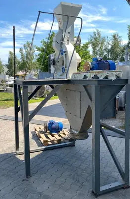 1999 SPOMASZ OSTRÓW WIELKOPOLSKI MI-250 Milling / Grinding Equipment – Miscellaneous | Perry Equipment (4)