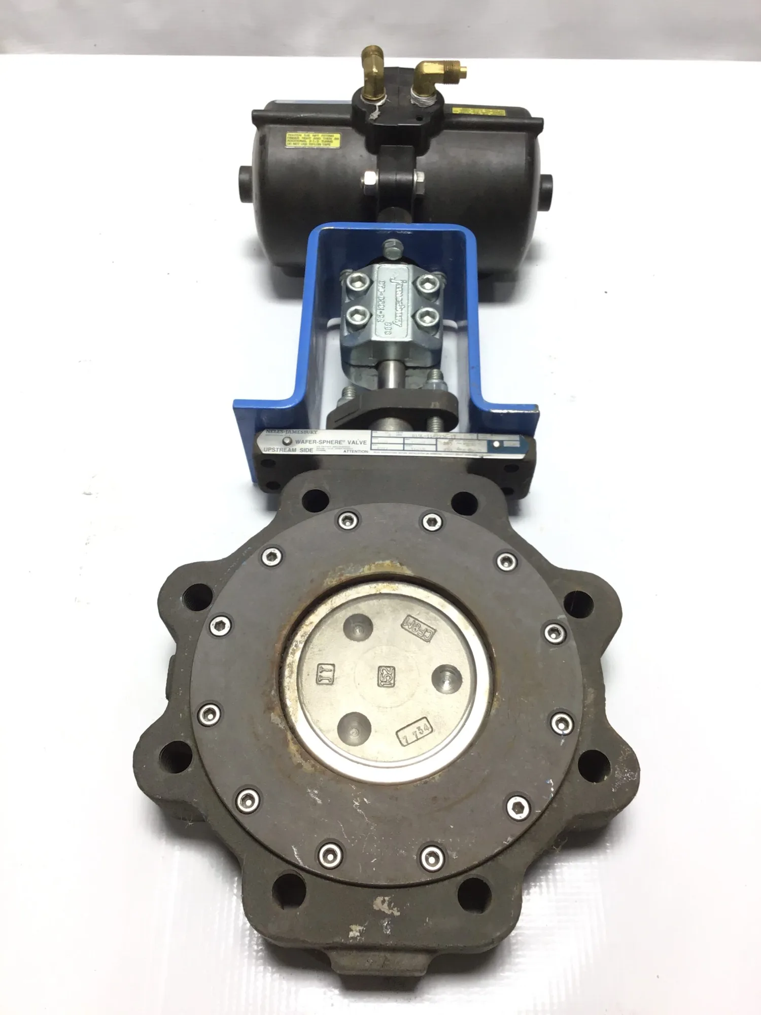 Jamesbury 815L-11-2236-TT C MOD Wafer-Sphere Butterfly Valve Size 4