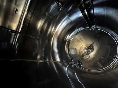 Tank, 1,320 Gallon (5,000 Liter), Jacketed, Agitated, 316L Stainless Steel, 100 PSI, #5991478