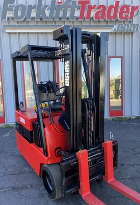 USED CLARK TM17