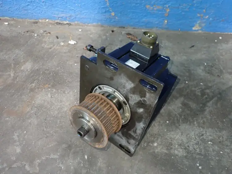Used YASKAWA SGMG20AABB Servo Motors | HGR 24 #730854