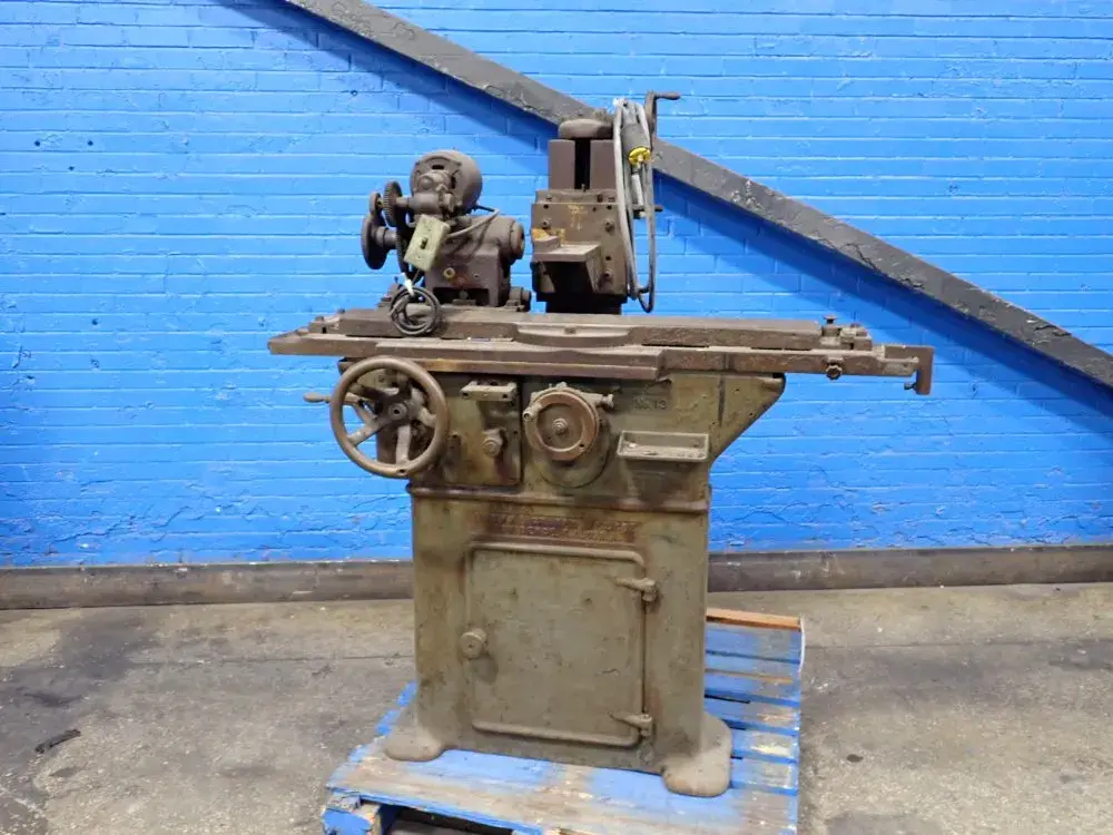 Brown & Sharpe 40" X 6" Tool & Cutter Grinder