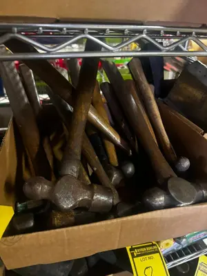 Used _UNKNOWN_ _UNKNOWN_ Hammers Ohio US | Myron Bowling Auctioneers Inc #1504191