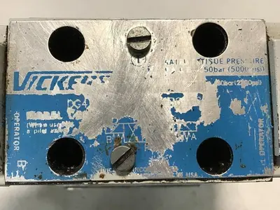 USED VICKERS DG5S4 042C M U B6 60