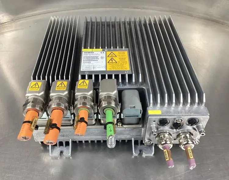 Used Siemens 6SN27032AA000BA1 Servo Drives South Carolina US | Palmetto Automation #1158409