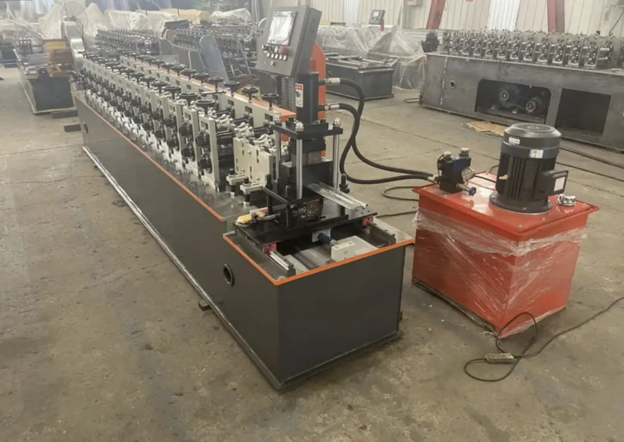 Roller Shutter Door Roll Forming Machine in Mexico