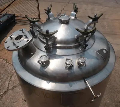 SPC9010  Reactor 250 gallon capacity Precision Stainless, Inc bioreactor 45 PSIG @ 350 degrees F psi internal, 75 PSIG @ 350 degrees F psi jacket, 316 SS