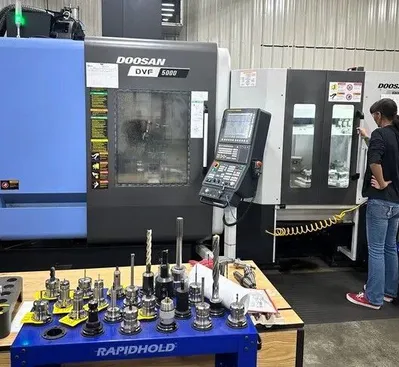 2022 DOOSAN DVF 5000 Vertical Machining Centers (5-Axis or More) | Midstate Machinery (2)