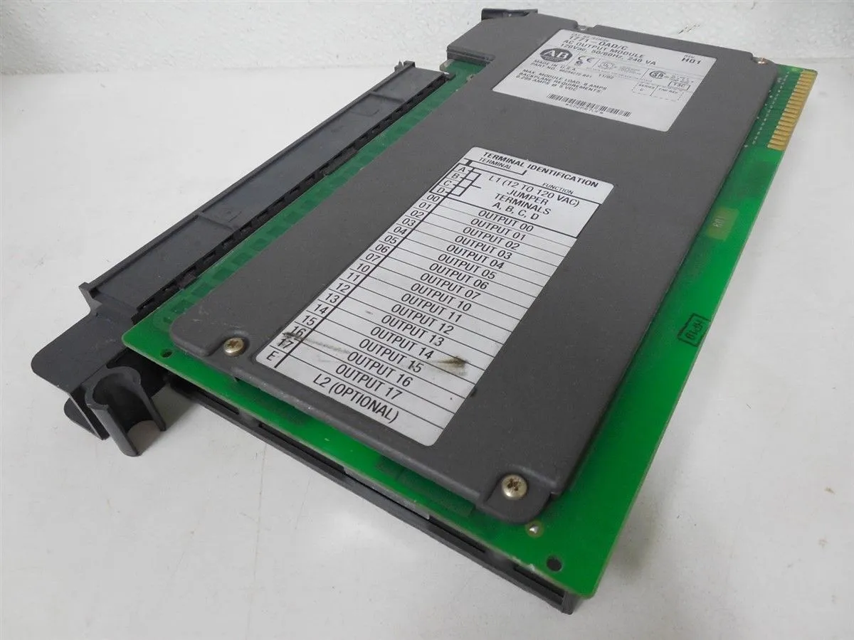 Allen Bradley 1771-OAD/C PLC-5 120VAC Output Module Rev. H01 Used