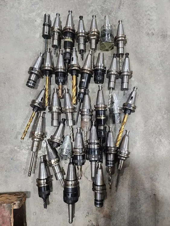 Used BIG PLUS SPINDLE SYSTEM _UNKNOWN_ Tool Holders | Midwest Press and Automation #618282