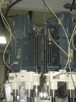 USED 2013 KINGSBURY 22