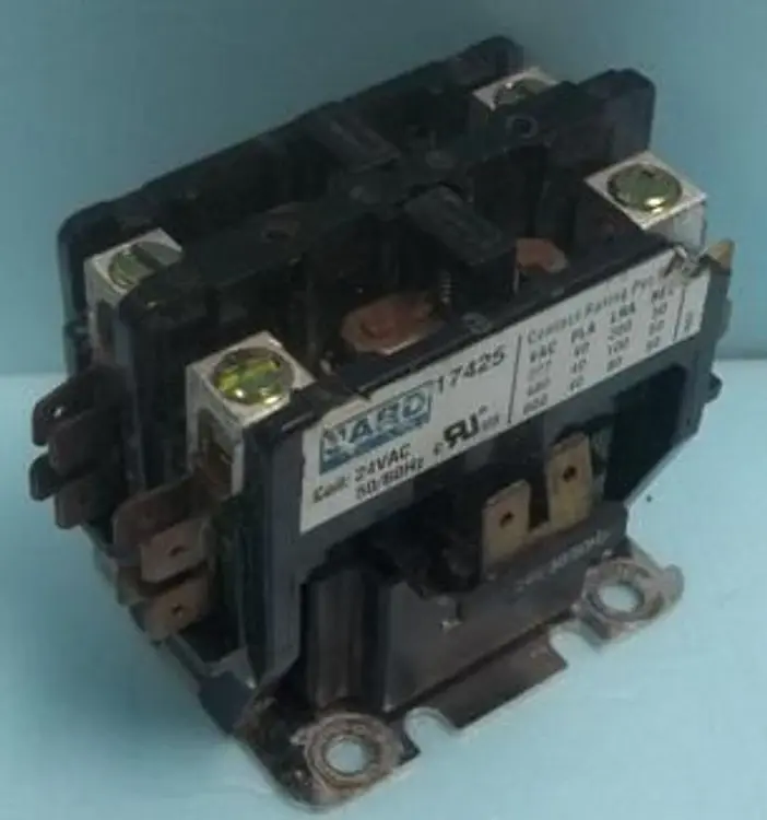 Used _UNKNOWN_ CP7L DESIGNED TO OPERATE WITHIN THE FOLLOWING RANGE TEMPERATURE +4 PLC Contactors Texas US | Bamko Surplus Process Equipment #928854