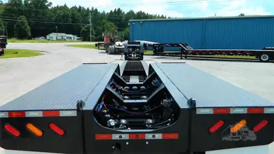 New | in-Stock 2027 PITTS LB55-22DC Lowboy Trailers Tennessee US | LMI Tennessee LLC #1505023