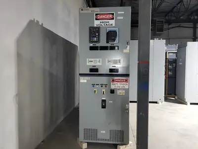 15kV Switchgear Lineup MVS Load Break Controller, 2000 Amp