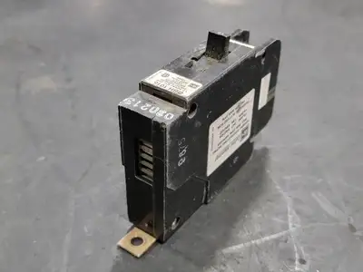 USED EATON CUTLER-HAMMER GBH1015