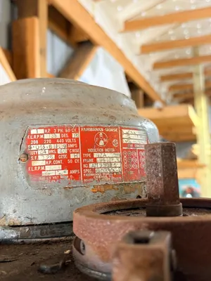 Used 1981 BRIDGEPORT SERIES I Vertical Mills Michigan US | Heavy Wall Consulting #1233500